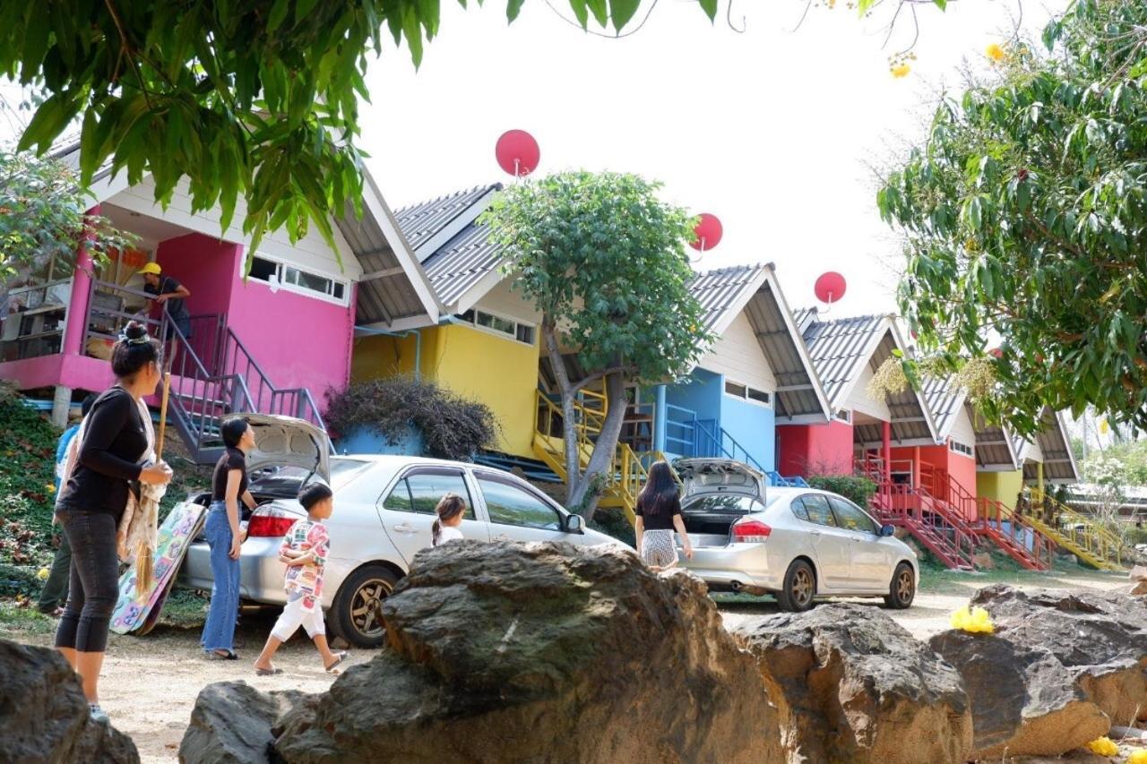 Baan Rai Pray Rung Kaeng Krachan Ban Tha Ling Lom المظهر الخارجي الصورة